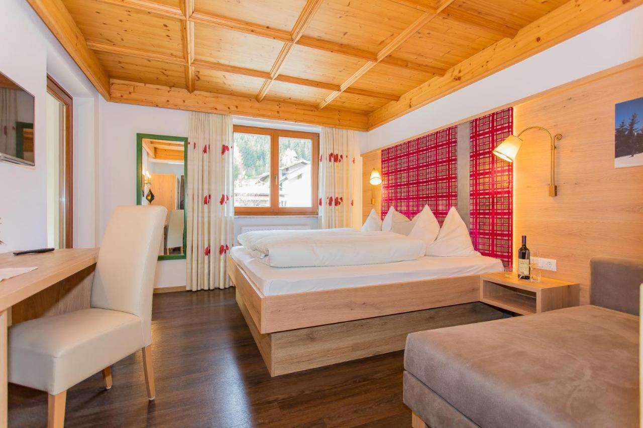 Hettlerhof Hotel Maishofen Bagian luar foto