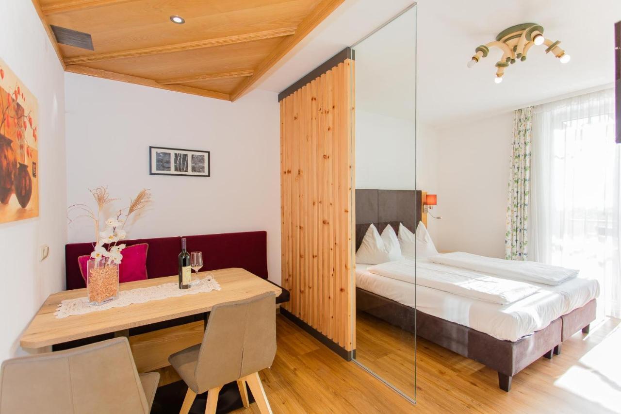 Hettlerhof Hotel Maishofen Bagian luar foto